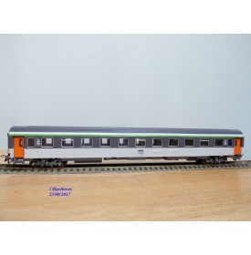 MOUGEL  1014, voiture Corail type Vtu ( kit monté  )  2 Cl. SNCF   BO