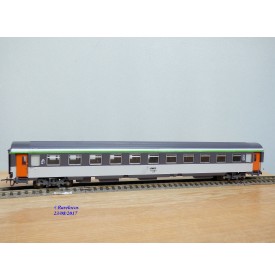 MOUGEL  1014, voiture Corail type Vtu ( kit monté  )  2 Cl. SNCF   BO