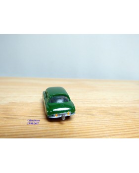 Eko , CITROEN  DS 19  verte  1/87  HO