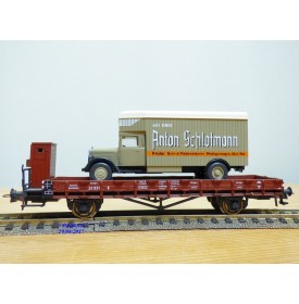 ROCO 47722,  wagon plat  à guérite chargé d' un camion Mercedes Anton Schlotmann ( WIKING )  Neuf   DR    BO