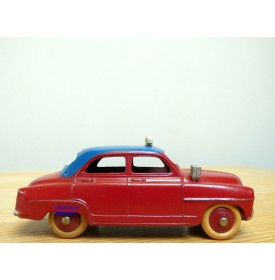 Dinky Toys 24A, Simca 9  Aronde  Taxi