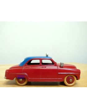 Dinky Toys 24A, Simca 9  Aronde  Taxi