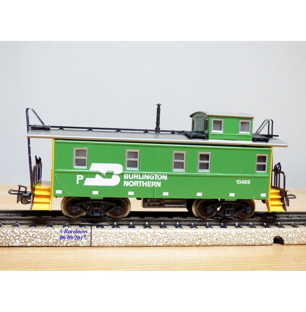 Märklin 48944 wagons plats type Bt 10 conteneurs à bière Königsbacher DB BO