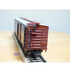 Märklin   4572, wagon couvert ( boxcar ) Texas Chief  SANTA FE 