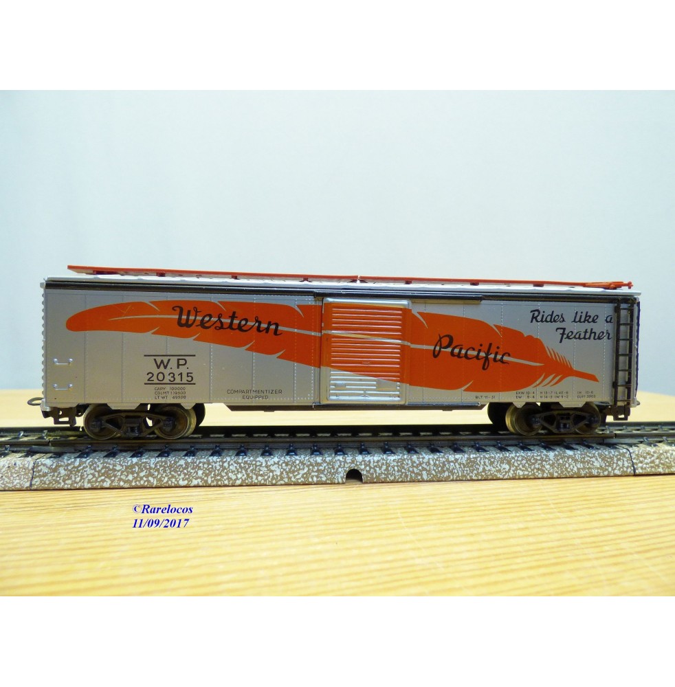 Märklin   4571, wagon couvert ( boxcar )  WESTERN PACIFIC Neuf  BO