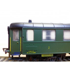FLEISCHMANN 1526, voiture  type B8myfi   2 Cl.  SNCF  neuf   BO