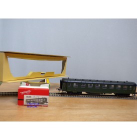 FLEISCHMANN 1526, voiture  type B8myfi   2 Cl.  SNCF  neuf   BO