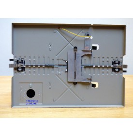 Märklin 457, passage à niveau mécanique avec feu rouge  BO