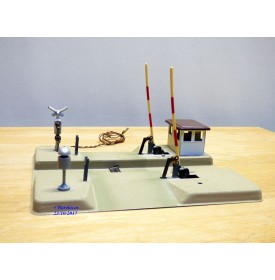 KIBRI   8/43/54 B, passage à niveau mécanique avec feux rouge 