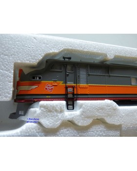 Life Like PROTO 2000  21115, loco EMD E7   N°: 18A    MILWAUKEE    neuf  BO