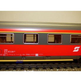 Märklin 4272, voiture type A 9 EUROFIMA   1 Kl.  ÖBB  neuf   BO