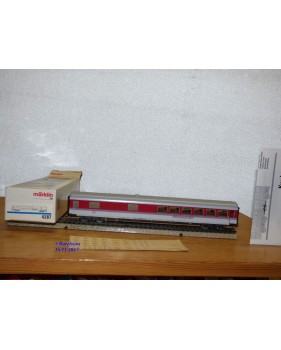 Märklin 4287, voiture  restaurant  InterCity  type WRmh 132  DB   neuf    BO