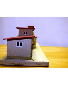 KIBRI ancien 0/52/61, gare avec horloge 