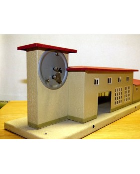 KIBRI ancien 0/52/61, gare avec horloge 