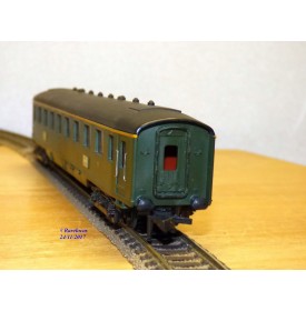 HORNBY acHO 7360 voiture banlieue dite Romilly SNCF