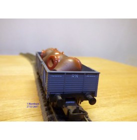 ELECTROTREN  1110, wagon tombereau  chargé d' amphores    RENFE  