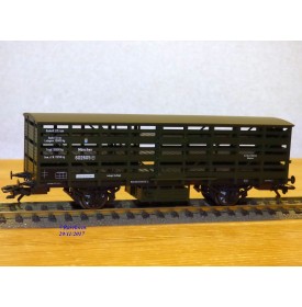 TRIX   23989, wagon couvert ancien  pour transport de volaille   K.B.Sts.B.    neuf     BO
