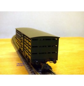 TRIX   23989, wagon couvert ancien  pour transport de volaille   K.B.Sts.B.    neuf     BO