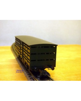 TRIX   23989, wagon couvert ancien  pour transport de volaille   K.B.Sts.B.    neuf     BO