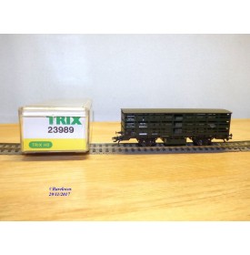 TRIX   23989, wagon couvert ancien  pour transport de volaille   K.B.Sts.B.    neuf     BO