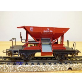 MÄRKLIN   315 . 1,  wagon trémie  pour ballast  DB   BO