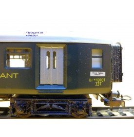 MÄRKLIN  4016 , voiture restaurant allégée à pantographe  SBB   avec éclairage intérieur   BO
