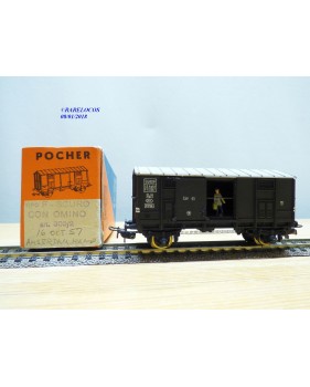 POCHER 304 / 2, rare wagon couvert type F avec personnage   FS  neuf   BO