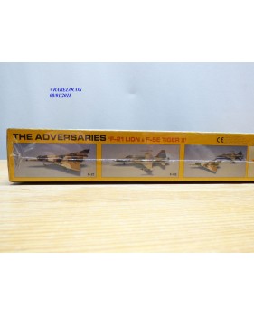 DRAGON 4008, The Adversarie F-21 Lion & F-5E Tiger II  Neuf   BO  1/ 144