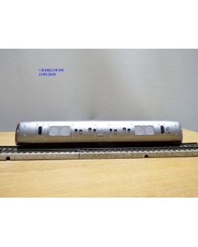RIVAROSSI  véro ( pour Märklin )  1099, loco diesel Co Co  Br 320  DB  neuf   BO