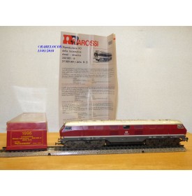 RIVAROSSI  véro ( pour Märklin )  1099, loco diesel Co Co  Br 320  DB  neuf   BO