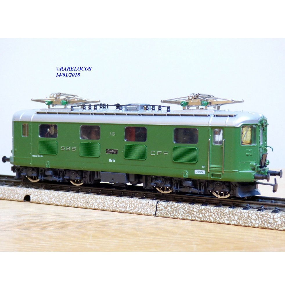 HAG  235 . 01 ,  Motrice Re 4/4 I   vert tilleul   N° 416    SBB   BO  