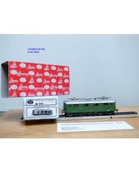 HAG  235 . 01 ,  Motrice Re 4/4 I   vert tilleul   N° 416    SBB   BO  