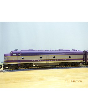 RIVAROSSI 1945, locos diesel EMD E8 A  ATLANTIC COAST LINE    neuf   BO