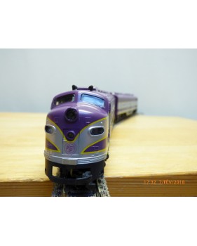 RIVAROSSI 1945, locos diesel EMD E8 A  ATLANTIC COAST LINE    neuf   BO