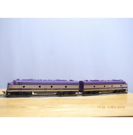 RIVAROSSI 1945, locos diesel EMD E8 A  ATLANTIC COAST LINE    neuf   BO