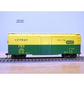 ROUNDHOUSE 20406, wagon couvert de 40' ( Single door box car )  C St P M&O    Neuf    BO