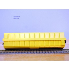 ROUNDHOUSE 20406, wagon couvert de 40' ( Single door box car )  C St P M&O    Neuf    BO
