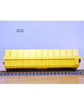 ROUNDHOUSE 20406, wagon couvert de 40' ( Single door box car )  C St P M&O    Neuf    BO