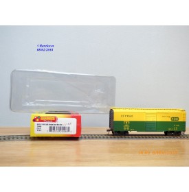 ROUNDHOUSE 20406, wagon couvert de 40' ( Single door box car )  C St P M&O    Neuf    BO