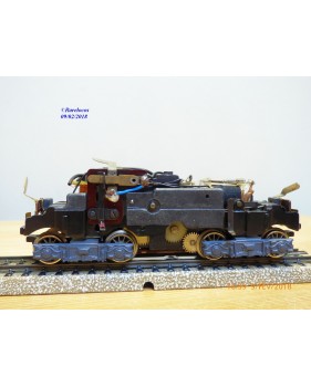 SWISSTOYS ( MÄRKLIN ) ???, motrice Bo Bo  Re 4/4 TEE ( base RET 800 )