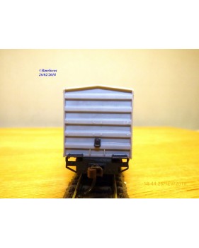 WALTHERS 932 2358, kit wagon couvert bois Peter Fox BO