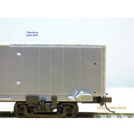 WALTHERS 932 2358, kit wagon couvert bois Peter Fox BO