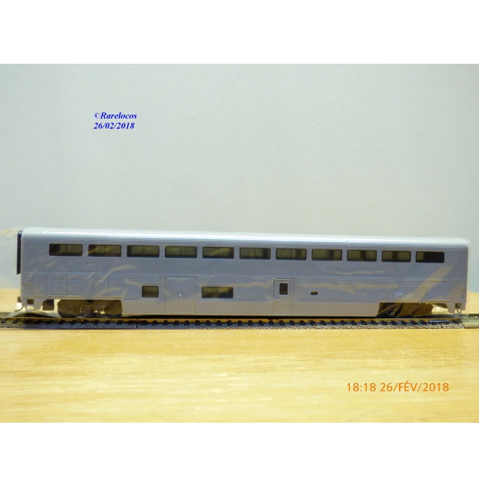 WALTHERS 932 6150, voiture coach naggage  Superliner 1  Neuf   BO