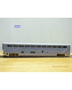 WALTHERS 932 6150, voiture coach naggage  Superliner 1  Neuf   BO