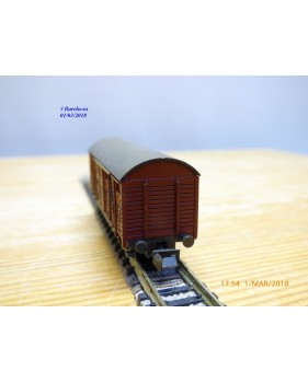 ROCO 2329B  wagon couvert type Ds POST  NS      BO   N
