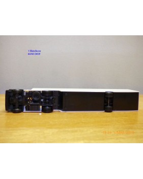 HERPA  143332,  camion et semi remorque porte voiture  fermée  Neuf   BO  1/87