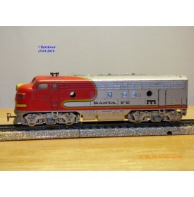 MÄRKLIN 3581 Loco diesel Br 221 DB BO