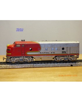 MÄRKLIN  4060.3, locomotive diesel  Bo Bo F7 A non motorisée Santa Fé  AT&SF 