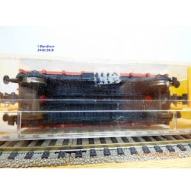 LILIPUT 253 01, wagon couvert  type  Grhs  DR  BO                                 DB BO