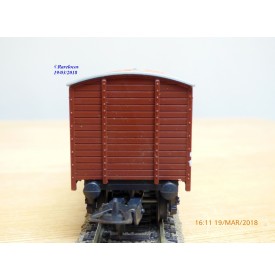 LIMA véro  303546,  wagon couvert à guérite   type Gklm-v  SBB  neuf  BO     neuf    BO 